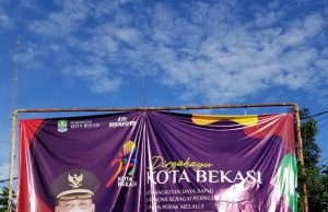 HUT KOTA BEKASI KE-25, KECAMATAN JATIASIH RAYAKAN SENAM MASAL DAN BAZAR UMKM