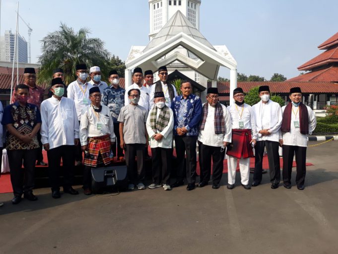 Sambut Ramadhan Plt Wali Kota Bekasi Lepas Pawai Tarhib Di Islamic Centre KH Noer Alie