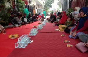 RANTING PDI PERJUANGAN KALIABANG TENGAH MENGADAKAN BUKA BERSAMA DENGAN PENGURUS ANAK RANTING SE-KALIABANG TENGAH BEKASI UTARA