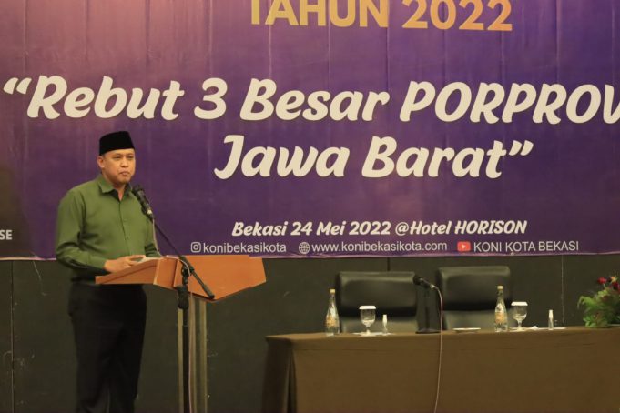 PLT WALI KOTA BEKASI MEMBUKA ACARA RAPAT KERJA KONI 2022