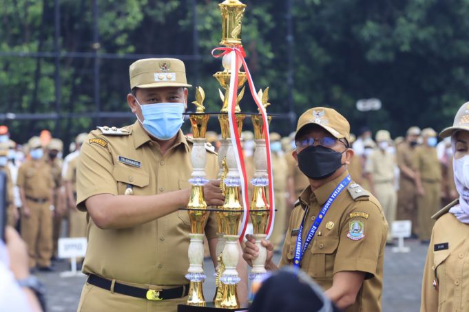 Kelurahan Bintara Raih Prestasi Terbaik Pada Lomba Kinerja Kelurahan 2022