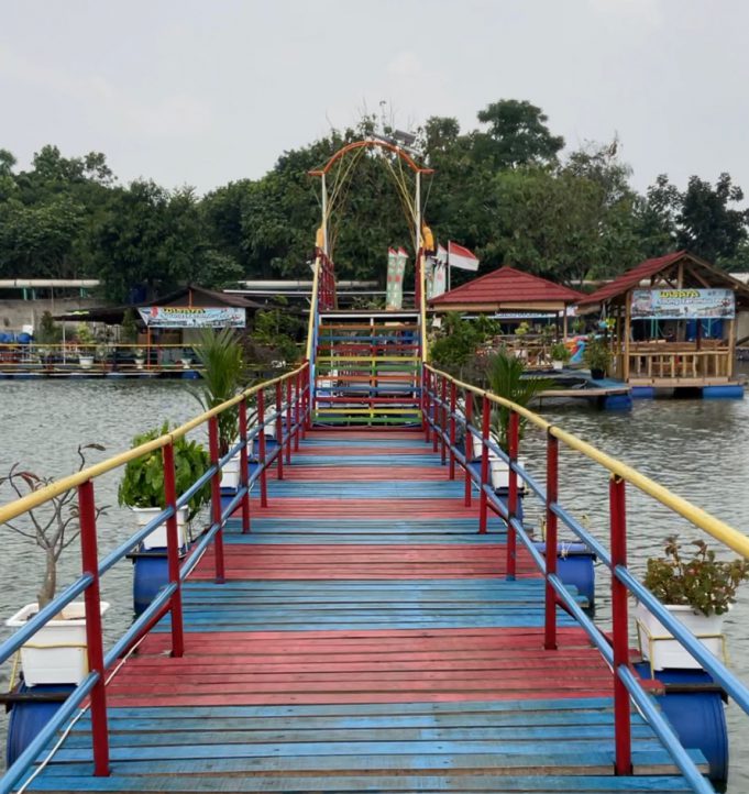 Kembangkan Potensi Wisata Air Kota Bekasi, Saung Keramba Preto Hadir Sebagai Zona 2 Situ Rawa Gede