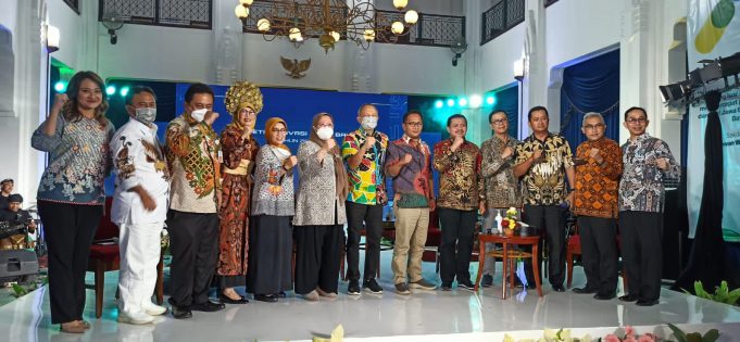 Sekda Kota Bekasi Hadiri Launching KIJB 2022