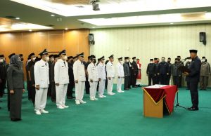 Lantik Pejabat Eselon III Dan IV, Tri Adhianto Plt Wali Kota: Jaga Integritas