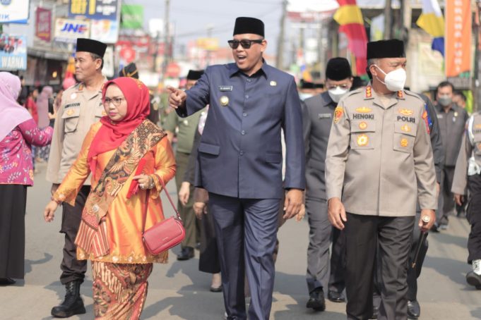 Pawai Taaruf MTQ XXIV Tingkat Kota Bekasi Berlangsung Meriah