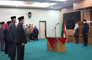 Tri Adhianto Plt. Wali Kota Bekasi Lantik 16 Pejabat Esselon II Pemerintah Kota Bekasi