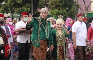Pawai Hajatan Keren Orang Bekasi Warnai CFD Pekan Ini, Berlangsung Secara Meriah