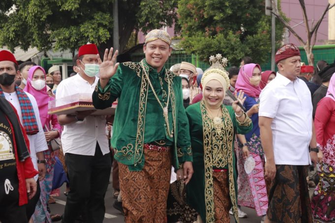 Pawai Hajatan Keren Orang Bekasi Warnai CFD Pekan Ini, Berlangsung Secara Meriah