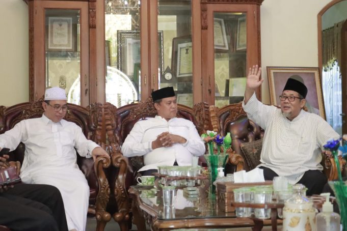 Tri Adhianto Plt.Wali Kota Bekasi, Islamic Center Bekasi KH Noer Ali Insya Allah Akan Segera Terwujud