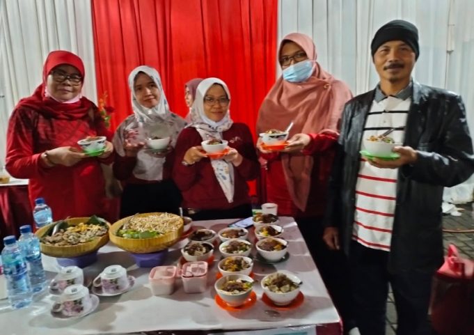 Sajian Soto Kuali RSUD dr. Chasbullah Abdulmadjid Juara 1 Lomba Semarak Pergantian Tahun Baru 2023 Bekasi Keren