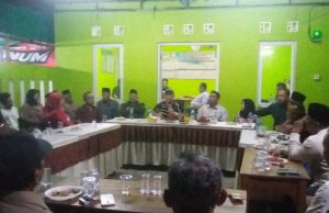 Masyarakat Kelurahan Perwira Kecamatan Bekasi Utara Mengadakan Temu Kangen Dengan H.Mochtar Mohamad