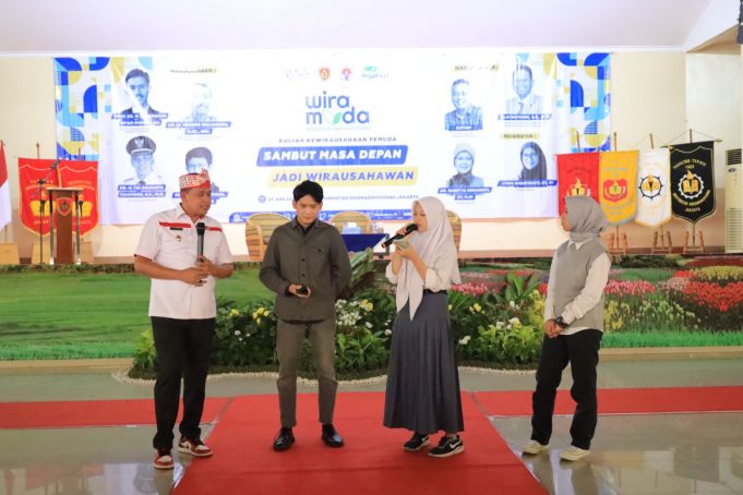 Tri Adhianto PLT, Wali Kota Bekasi Memberikan Motivasi Wirausaha Mahasiswa UNKRIS Ciptakan Pengusaha Milenial