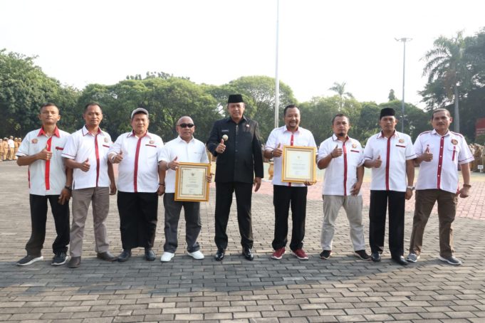 Apel Pagi Dirangkai Penyerahan SK dari Ketua Koni Pusat, Pelantikan Direktur PT. Sinergi Patriot dan Penyerahan Beberapa Penghargaan