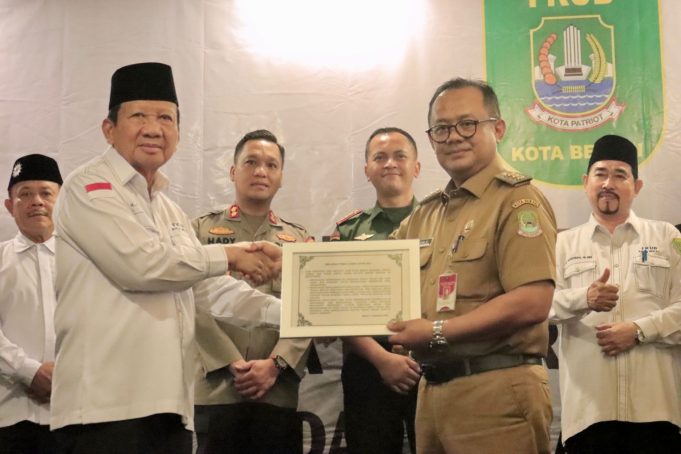 Pj. Wali Kota Bekasi Bersama Tokoh Pemuka Agama Deklarasi Pemilukada Aman dan Damai