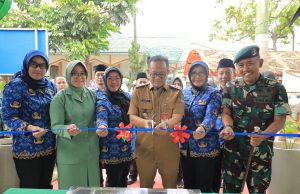 Pj. Wali Kota Bekasi Apresiasi Program Bina Keluarga Balita (BKB) dari Yonif 202/Tajimalela