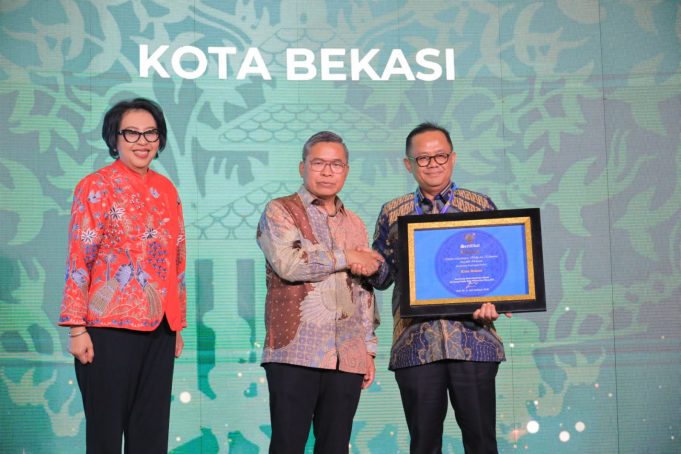 Menjelang HUT Kota Bekasi Sabet Hadiah Penghargaan Adipura 2023 LHK