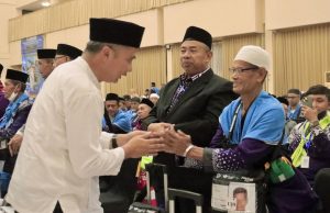 Kloter Pertama Jamaah Haji Asal Jawa Barat Diberangkatkan