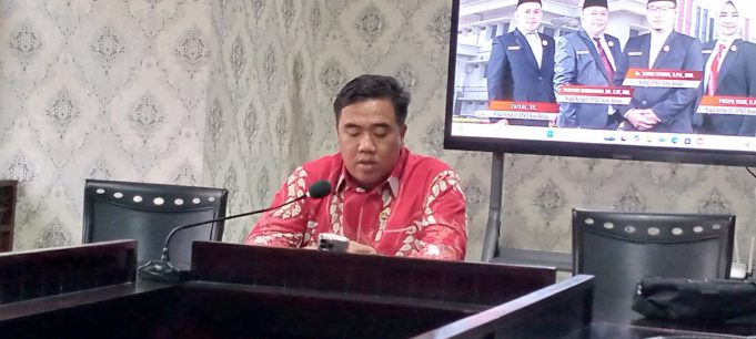H.ANTON, PEMKOT BEKASI JANGAN ZOLIM DENGAN PHL BANTAR GEBANG, GAJINYA HARUS DIBAYAR.
