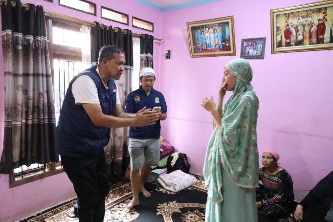 Tri Adhianto Wali Kota Bekasi Sampaikan Belasungkawa Kepada Keluarga 2 Korban Meninggal Akibat Sengatan Listrik