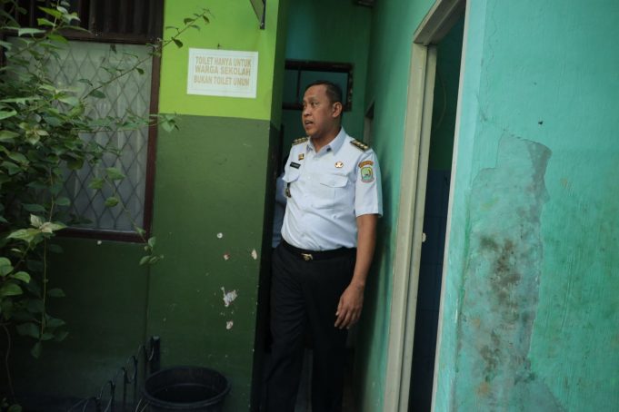 Wali Kota Bekasi Tri Adhianto Geram, Sidak ke SDN Margahayu II Usai Aduan Bau Tak Sedap di Toilet Sekolah