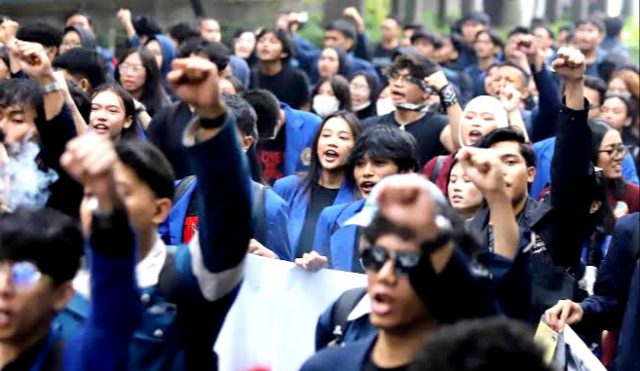 Demo Mahasiswa