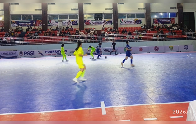 Porprov Jabar XV: Takluk dari Kota Bandung, Pelatih Tim Futsal Putri Kota Bekasi Fokus Evaluasi dan Mental Bertanding